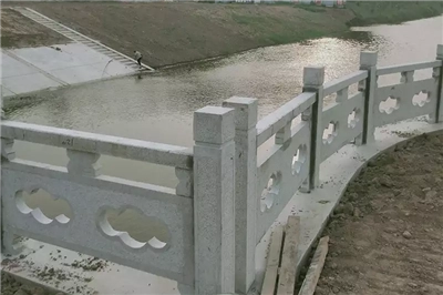 风景区石栏杆